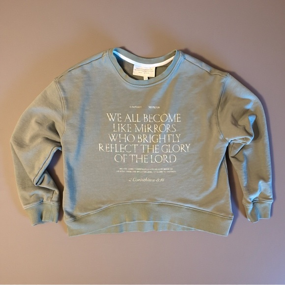 🚨3 for $15 Elevation Worship Reflect Green Graphic Sweatshirt Size Medium - Picture 1 of 8
